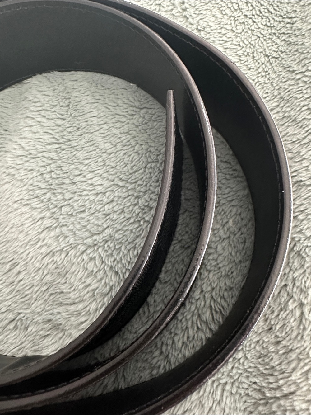 Louis Vuitton Black Damier Signature LV Buckle Men's Belt - Picture 3 of 14